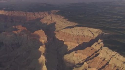 A screenshot from the video of the Grand Canyon that we are going to download using the Lux tool. 
